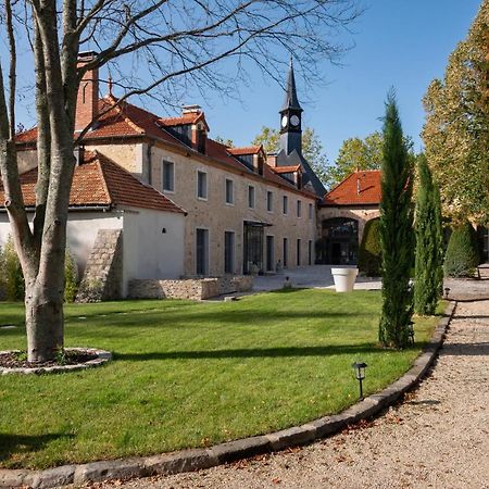 Le Clocher De La Duchesse Bonnelles Eksteriør billede